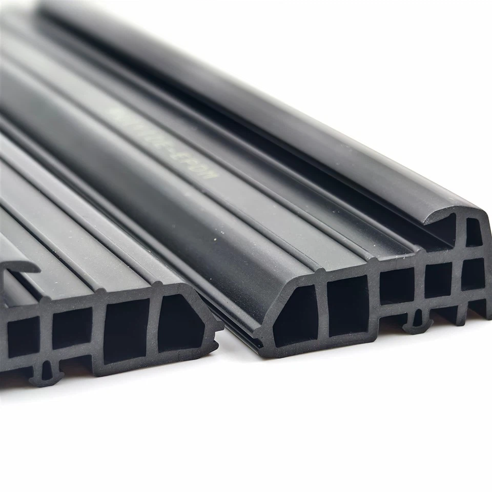 Gumová těsnící lišta pro hliníková okna